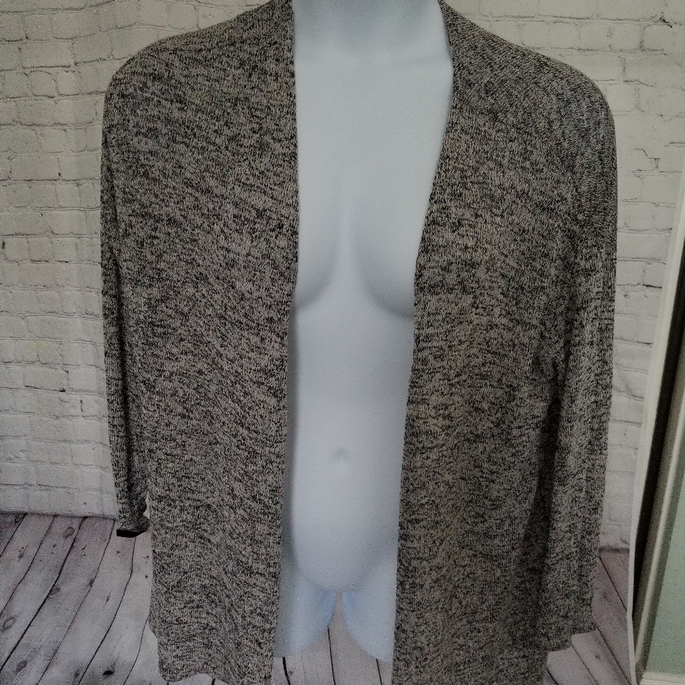Lightweight H&M sweater